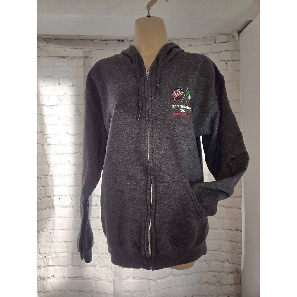Gildan Unisex Size Medium Grey Feast Of San Gennaro 2023 Zip Up Hoodie